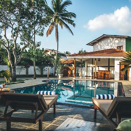 Sisikirana Villa ウナワトゥナ エクステリア 写真