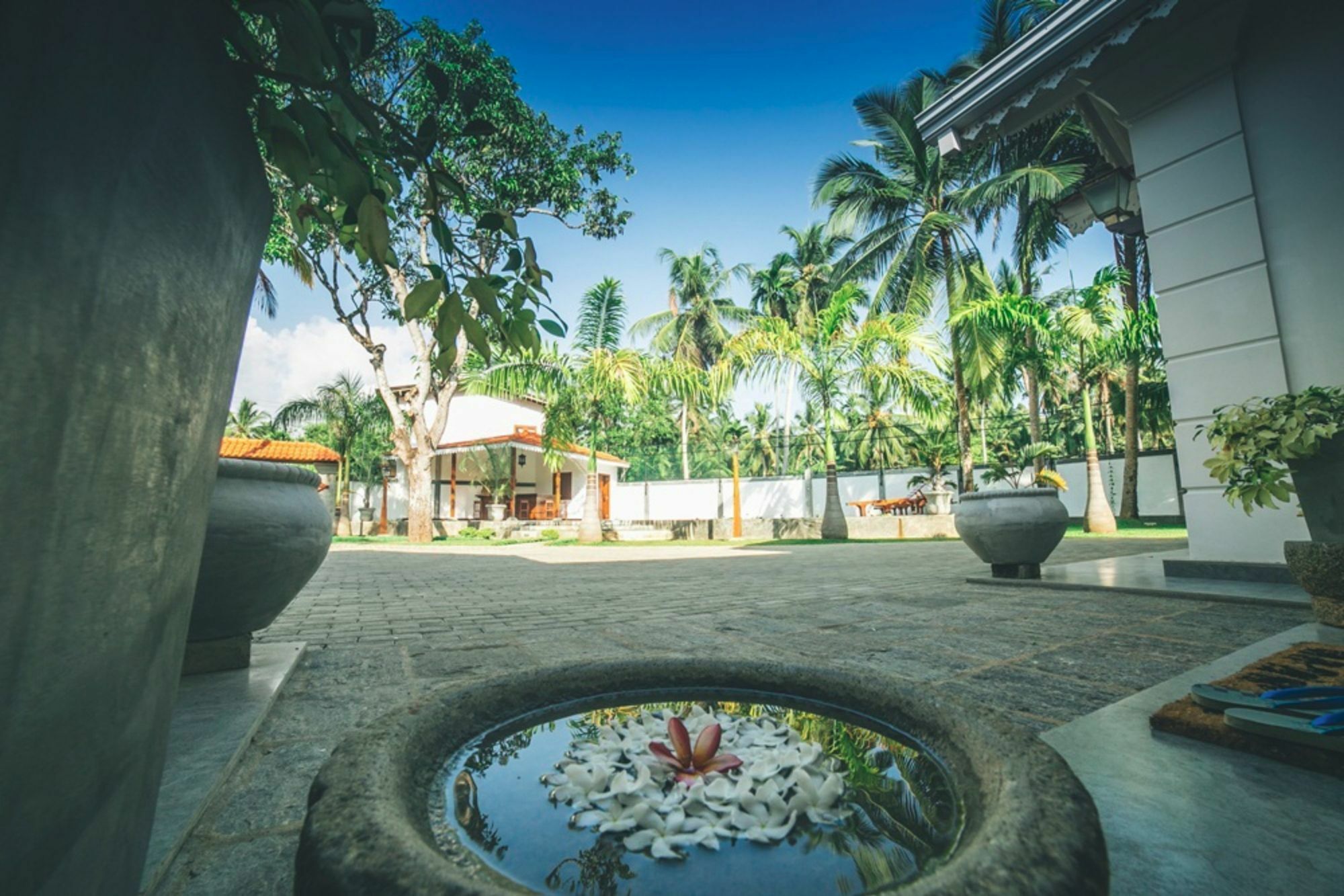 Sisikirana Villa ウナワトゥナ エクステリア 写真
