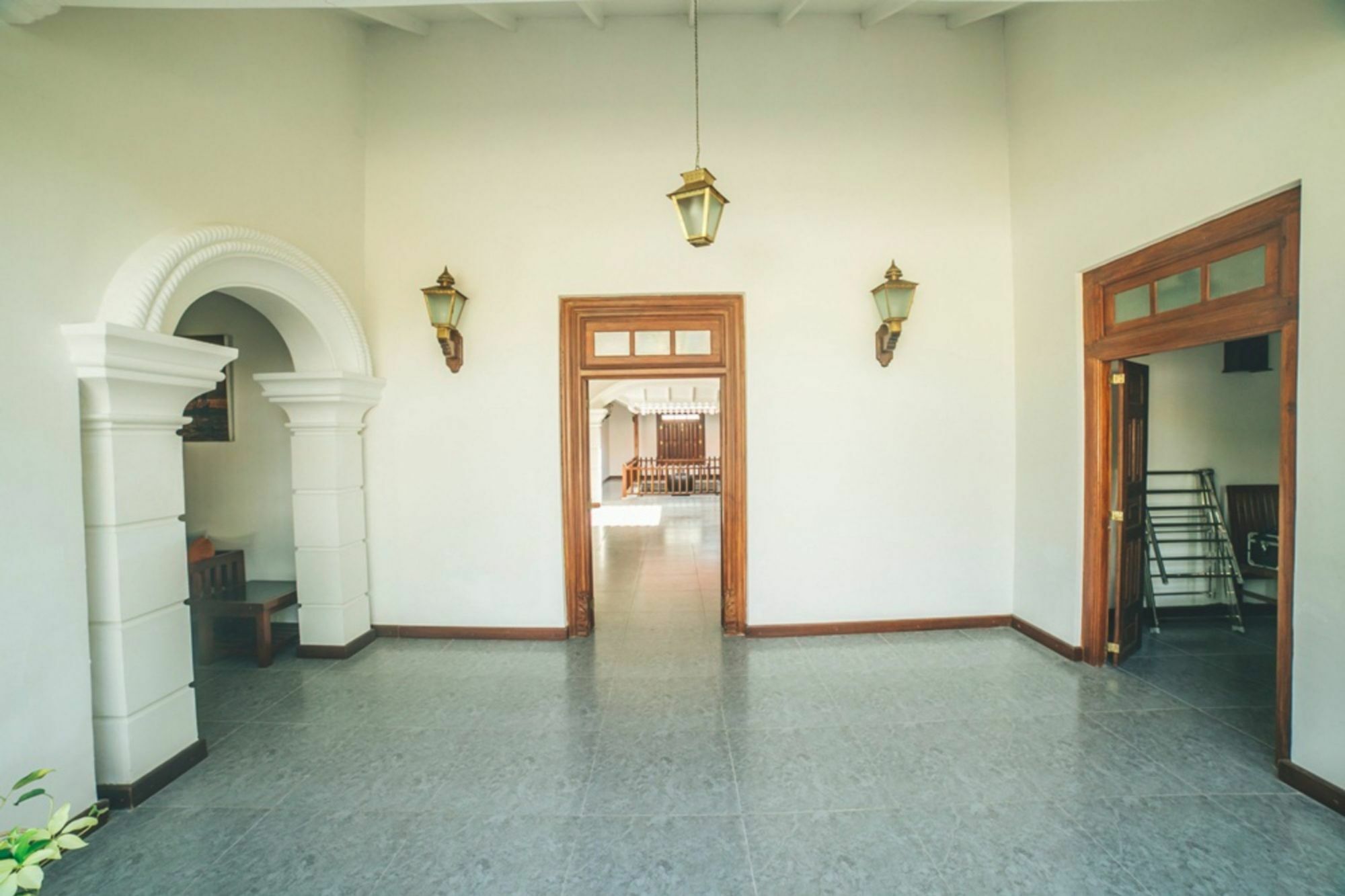 Sisikirana Villa ウナワトゥナ エクステリア 写真