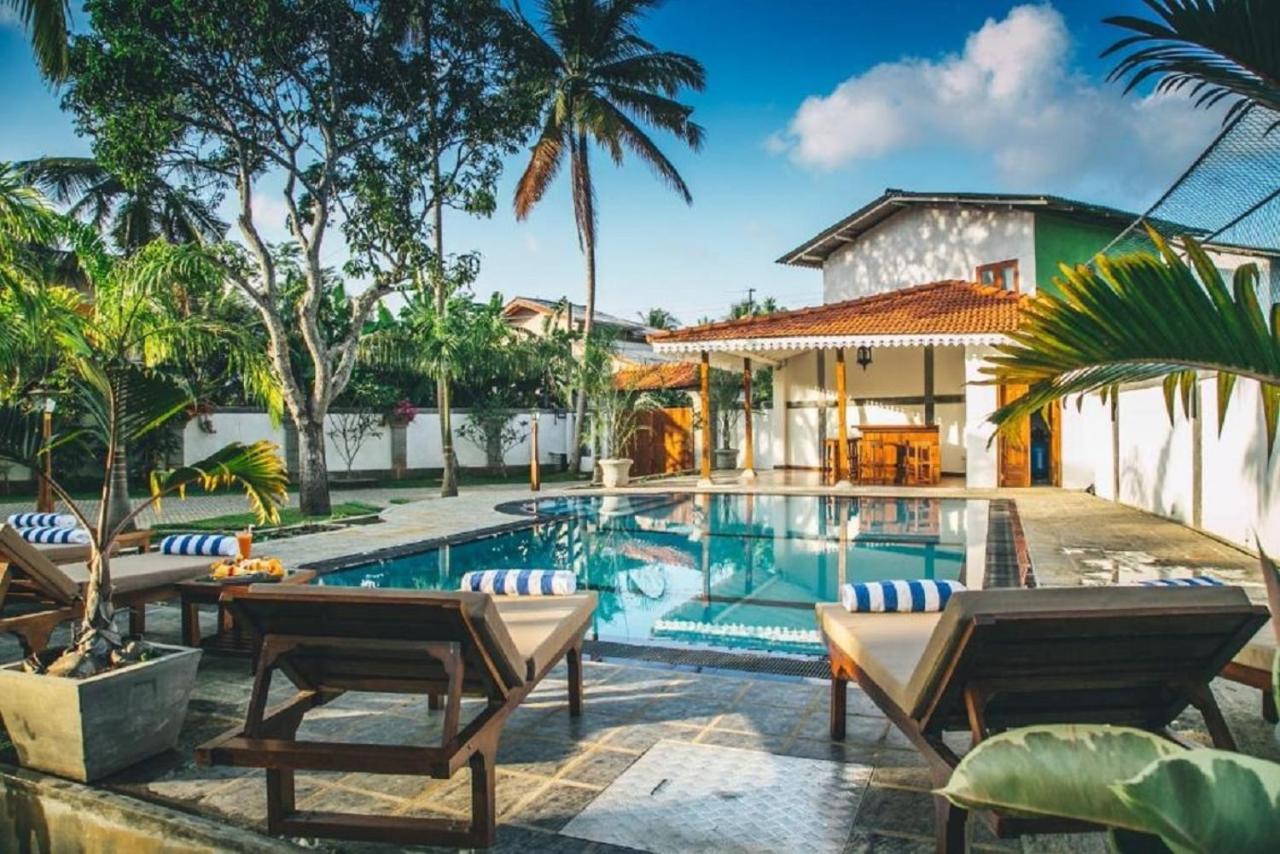 Sisikirana Villa ウナワトゥナ エクステリア 写真
